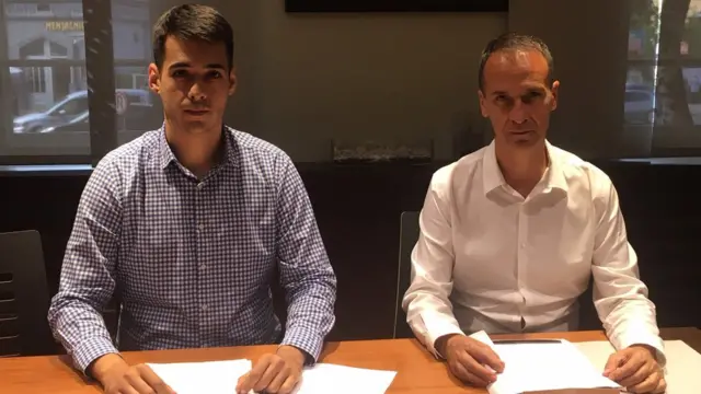 Advokati Miloš Petrović (levo) i Milan Petrović (desno)