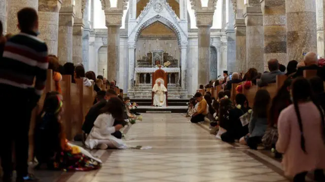 Понтифик встретился с верующими в храме Непорочного зачатия в Бахдиде (Каракоше)