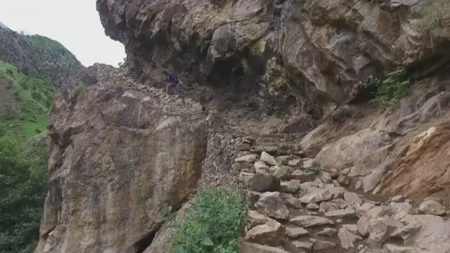 హిమాలయాలు, నేపాల్ విద్యార్థి