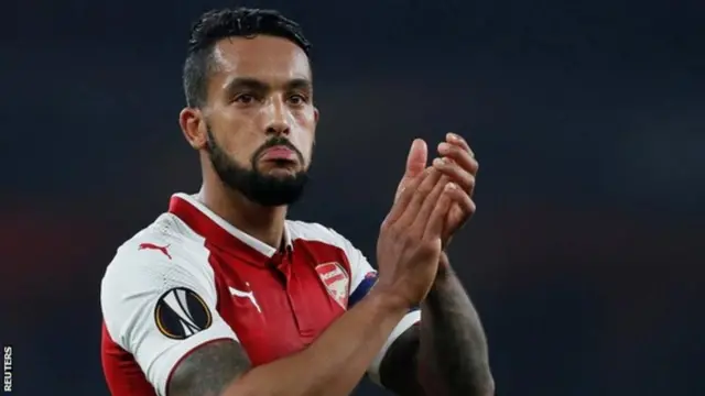 Everton wasema kamwe winga wao Theo Walcott mwenye umri wa miaka 30 hatahama Goodison