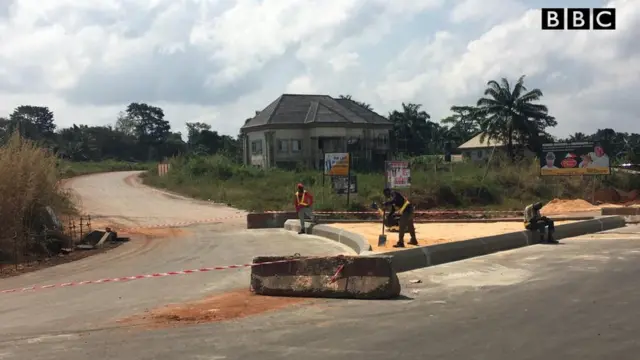 Nrụgharị ụzọ gọọmentị etiti na-arụ n'ọwụwa-anyanwụ