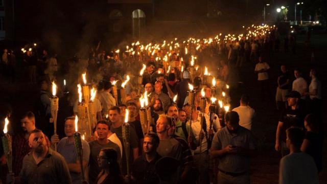 Supremacistas blancos en Charlottesville 2017