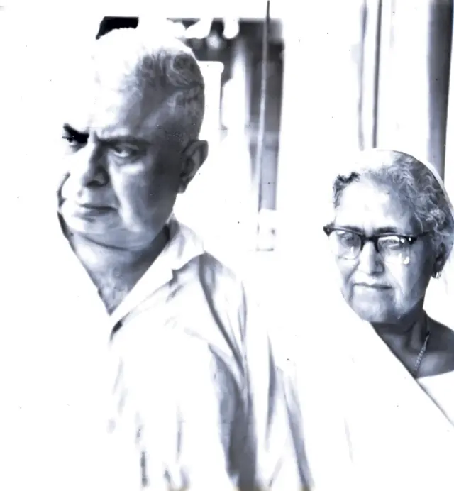 કવિ કાન્ત, લાહોર રેલવે સ્ટેશન, કાન્તના પત્રો, પંડિત યુગ, બીબીસી ગુજરાતી, ગુજરાત, ગુજરાતી સાહિત્ય, ગુજરાતી સાહિત્યનો ઇતિહાસ, મણિશંકર રત્નજી ભટ્ટ, અમરેલી, ચાવંડ ગામ, સ્વીડનબૉર્ગ, હિન્દુ ધર્મ, ખ્રિસ્તી ધર્મ