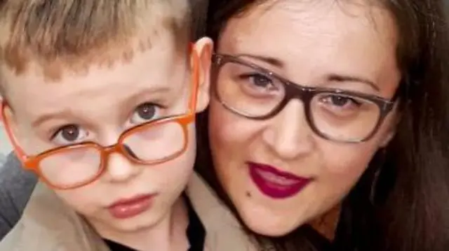 Jelena Petković sa sinom