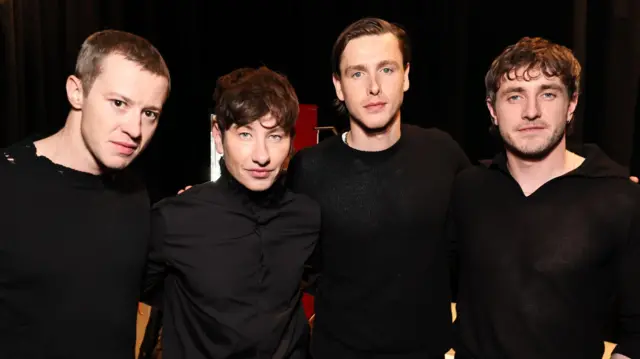 Порно секс Андромедадан шыққан жалаңаш Андромеда