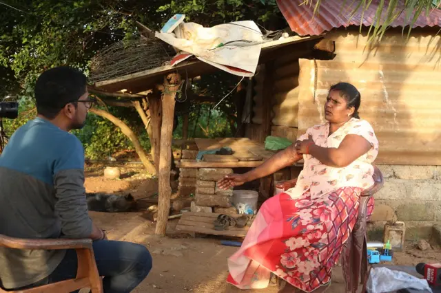 இலங்கை ராணுவத்தின் ரசாயண குண்டுத் தாக்குதலில் கருகி வீழ்ந்த மக்கள் - முன்னாள் போராளி வெளியிட்ட தகவல்