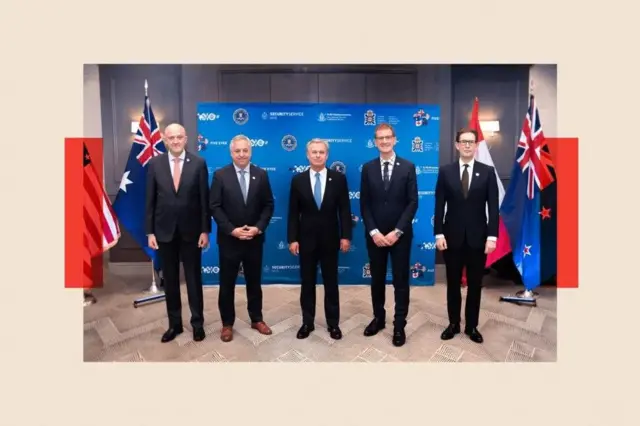 Өткөн жылы октябрда Калифорнияда АКШ, Улуу Британия, Австралия, Канада жана Жаңы Зеландиянын коопсуздук кызматтарынын башчыларынын «Беш көз» деген жыйынына чогулуп, Кытай коммерциялык сырларды алып жатканын эскерттик.