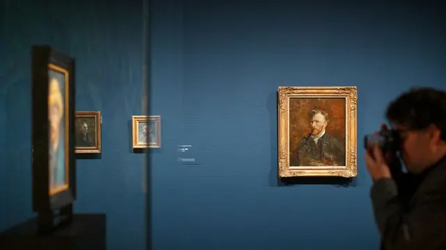 บรรยากาศในพิพิธภัณฑ์แวนโก๊ะ ในเนเธอร์แลนด์