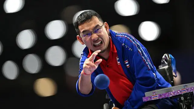 Watcharaphon Vongsa (Thaïlande) participe à une séance d'entraînement de boccia 