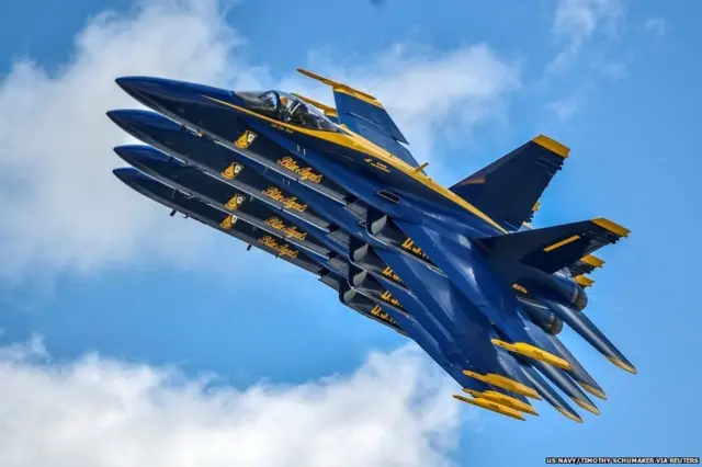 दुनिया, फुटबॉल विश्व कप, रूस, नेपाल, गे परेड, जंगल की आग