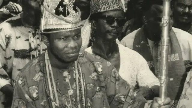 Eze Bernard Enweremadu mgbe echichara ya echichi n'afọ 1977