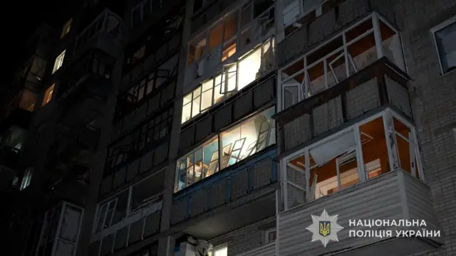 наслідки атаки в Сумах - вибиті вікна