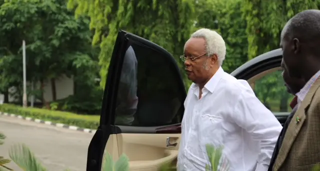 Lowassa na Magufuli