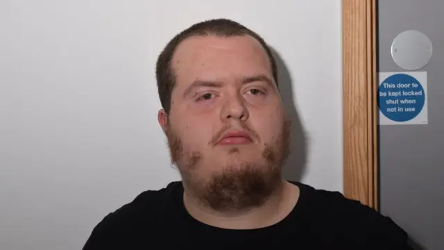 Льюис Ладлоу