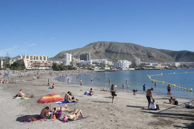 Playa de los Cristianos, Tenerife, España.