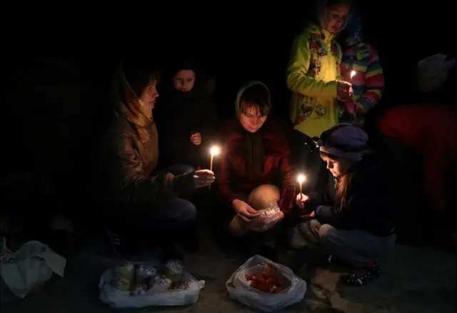 Верующие накануне Пасхи