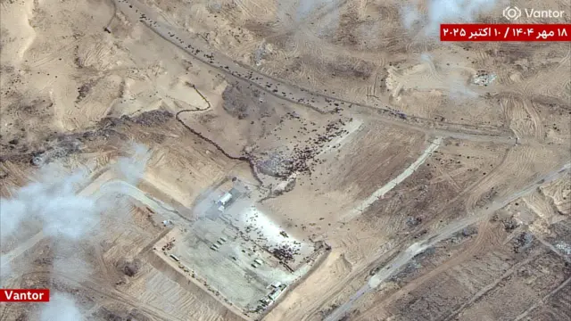 مردم غزه در صف انتظار دریافت غذا