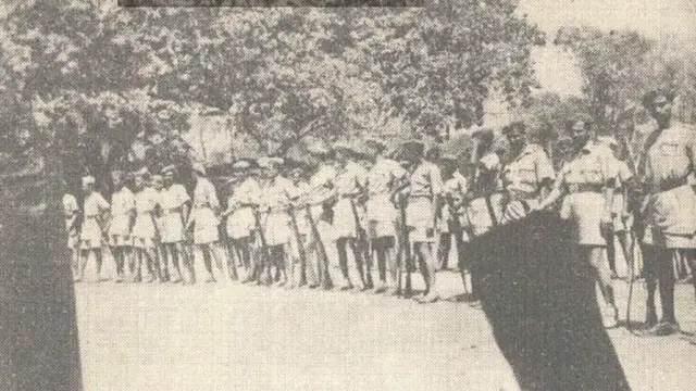 একুশে ফেব্রুয়ারি ১৯৫২, ঢাকা বিশ্ববিদ্যালয়ে কলাভবন এলাকায় পুলিশ