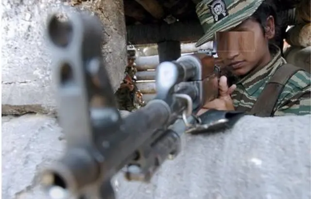 ළමුන් බලහත්කාරයෙන් බඳවා ගත් බවට එල්ටීටීඊ සංවිධානයට චෝදනා එල්ල වේ