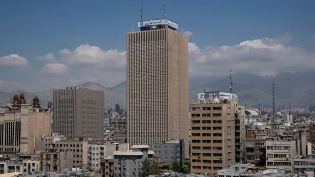 نحوه واکنش ایران به این تحریم‌های اقتصادی جدید هنوز مشخص نیست.