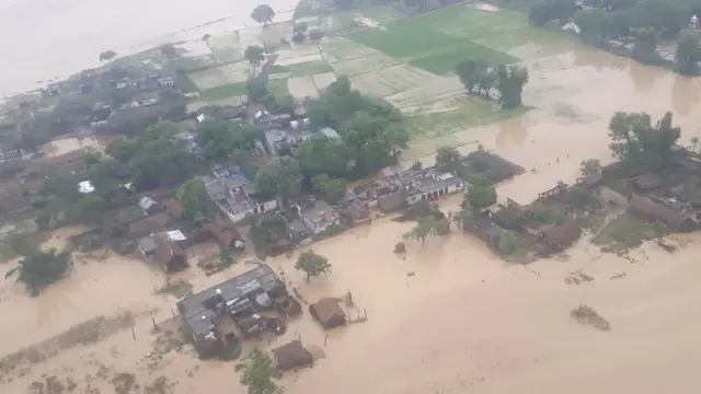 बाढीको वितण्डा