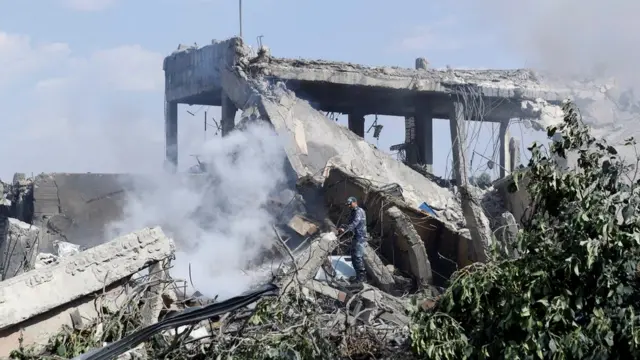 Разрушенный дом