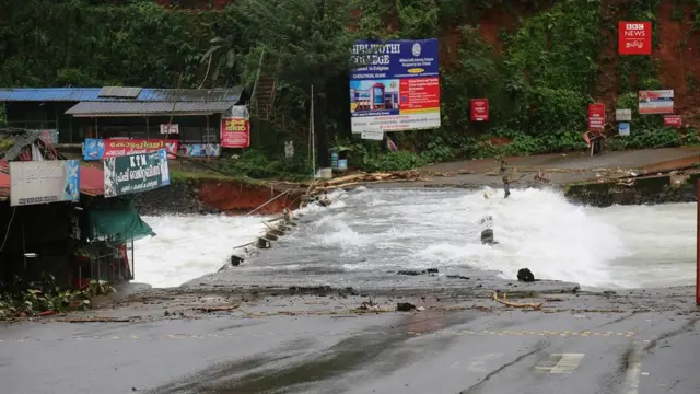 கேரள பெருமழை (புகைப்படத் தொகுப்பு)