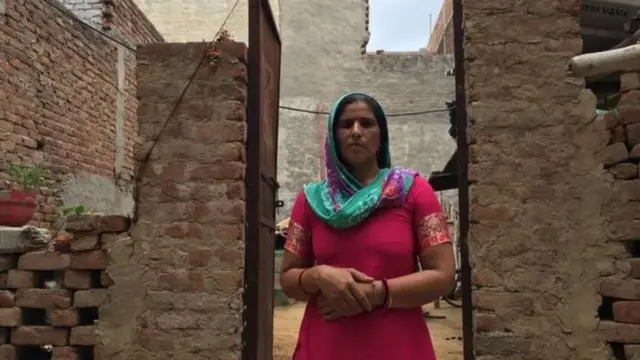 মুনেশ দেবী