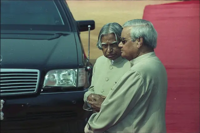 వాజ్పేయితో మాజీ రాష్ర్టపతి అబ్దుల్ కలాం