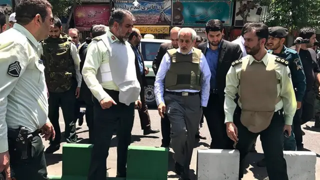 دادستان تهران در محل تیراندازی در مجلس ایران