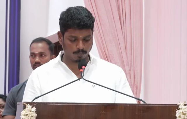 விக்னேஷ்
