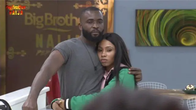 Gedoni ati Khaffi sun sori ibusun