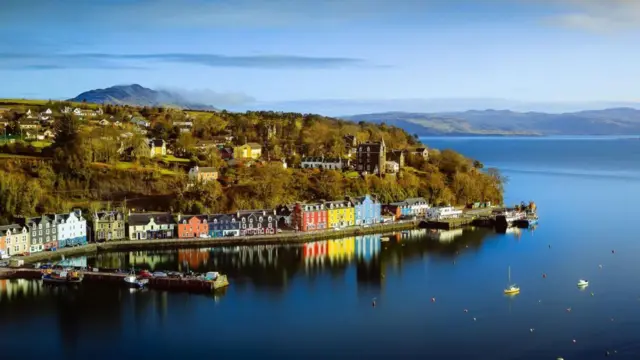 Vilijam i Kejt će obići ostrvo Mal