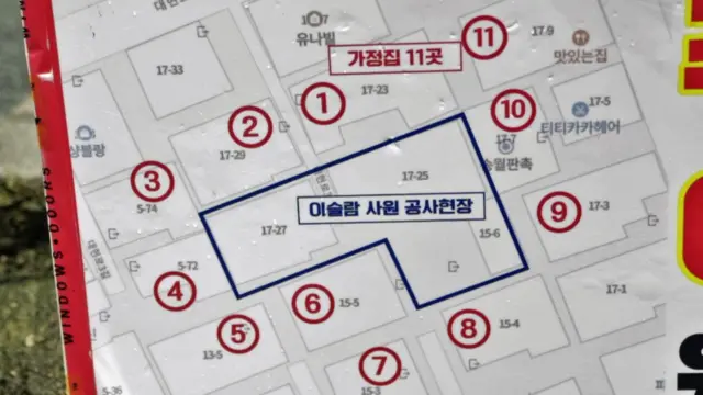 대구 대현동에 사원이 지어지는 부지는 'ㄱ'자 모양으로 주택들이 둘러싸고 있다