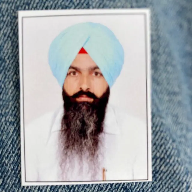 ਗੁਰਮੀਤ ਸਿੰਘ - ਬੁੱਕਣ ਵਾਲਾ