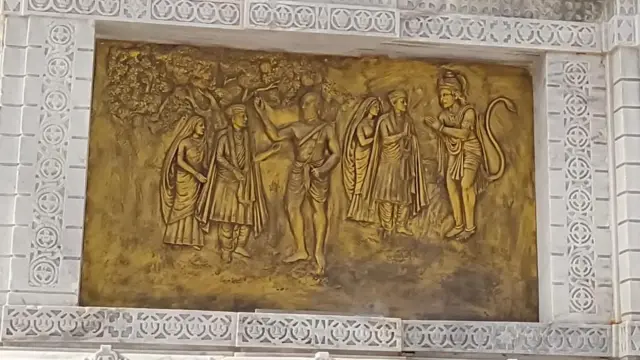 કિંગ ઑફ સાળંગપુર, સ્વામીનારાયણ, હનુમાન અને વિવાદ