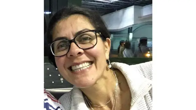 Enfermeira brasileira Claudiacomo cadastrar no esporte betMorais