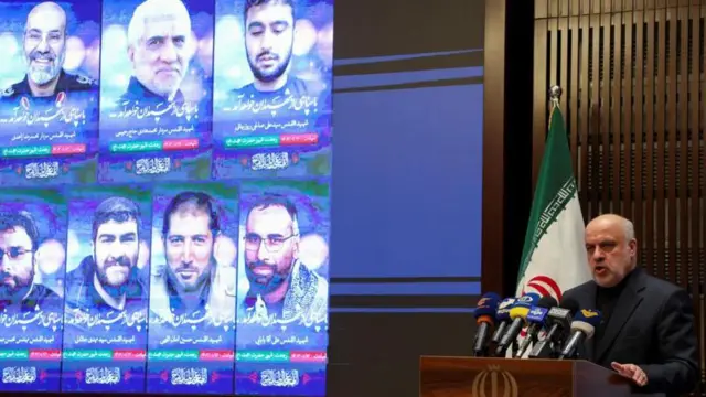 लेबनान में ईरान के राजदूत मोजात्बा अमानी अप्रैल में एक इवेंट में नज़र आए थे. इस दौरान इसराइल के हमले में मारे गए ईरानी कमांडर्स की मौत पर उन्होंने टिप्पणी भी की थी. 