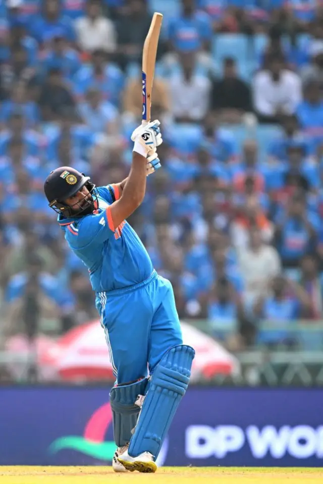 रोहित शर्मा 