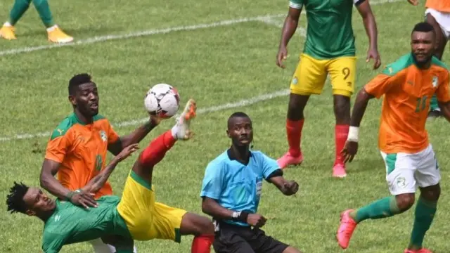 Tapha Kibxataan Ayvorii Koost Itoophiyaatin 3fi 1'n injifatte