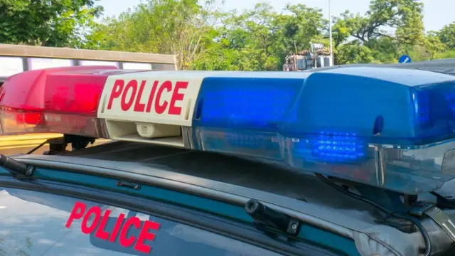 தொலைக்காட்சி நெறியாளரிடம் போலீஸ் விசாரணை: அரசியல் கட்சி தலைவர்கள் கண்டனம் - பின்னணி என்ன?