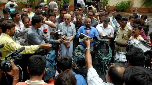 વિઠ્ઠલભાઈની તસવીર