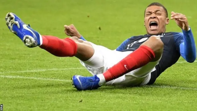 Kylian Mbappe amaze gutsinda ibitego 15 mu ikipe y'igihugu no muri Paris Saint-Germain muri uyu mwaka w'imikino