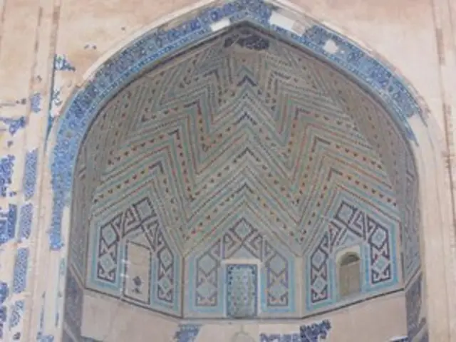 آرمگاه پیر هرات قلب مجموعه تاریخی گازرگاه است