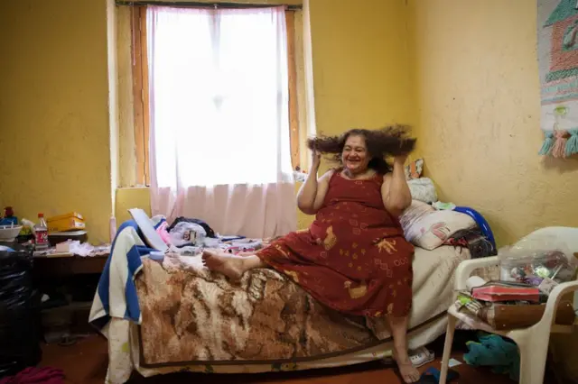 Yetuk amerikalik porno