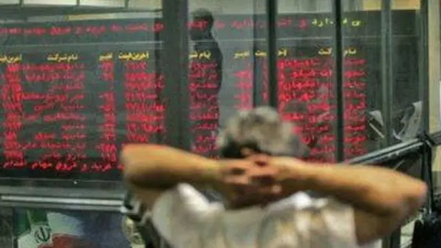 عرضه سهام پالایشگاهی با تصمیم‌های متناقض همراه بوده است