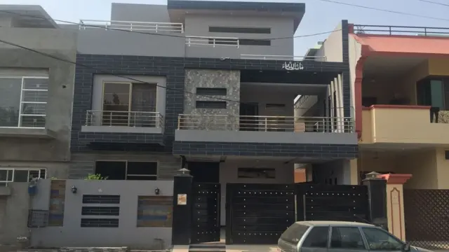 وہ گھر جہاں میسوت رہائش پذیر تھے