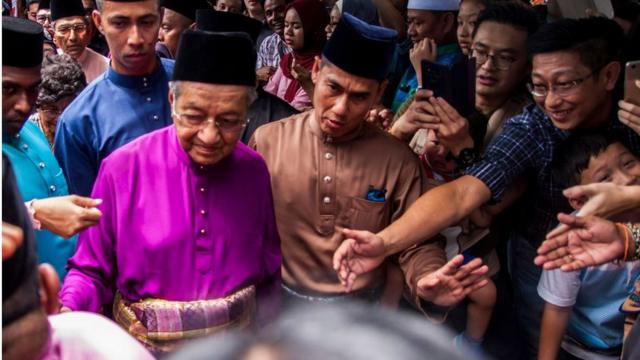 92岁的马来西亚总理马哈蒂尔重启他的时代。
