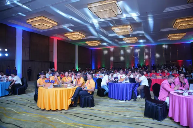 एनपीएलको अक्सन