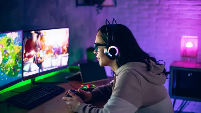 ऑनलाइन गेम 